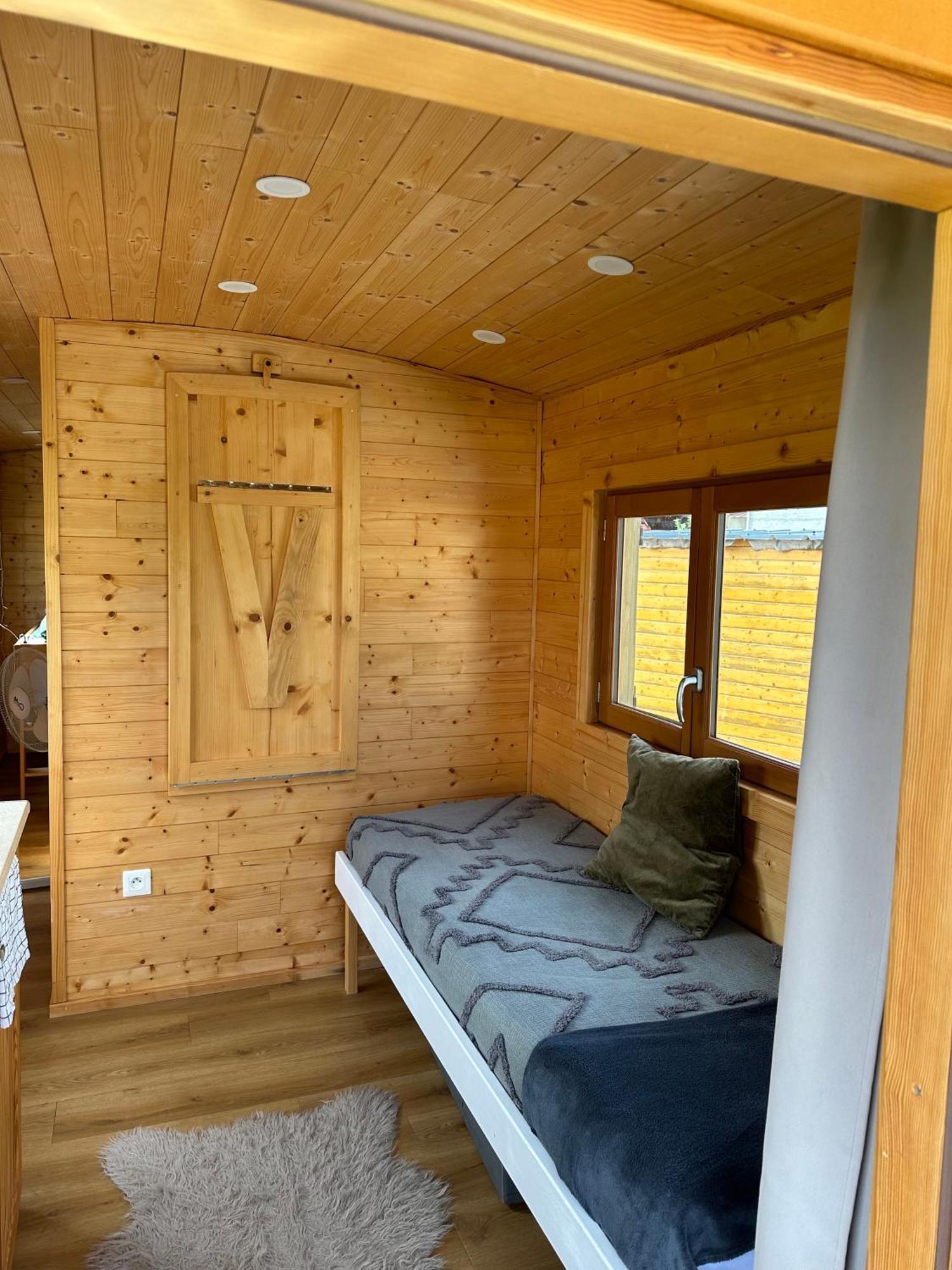Вілла Chez Celia, Roulotte En Champagne Fleury-la-Riviere Екстер'єр фото